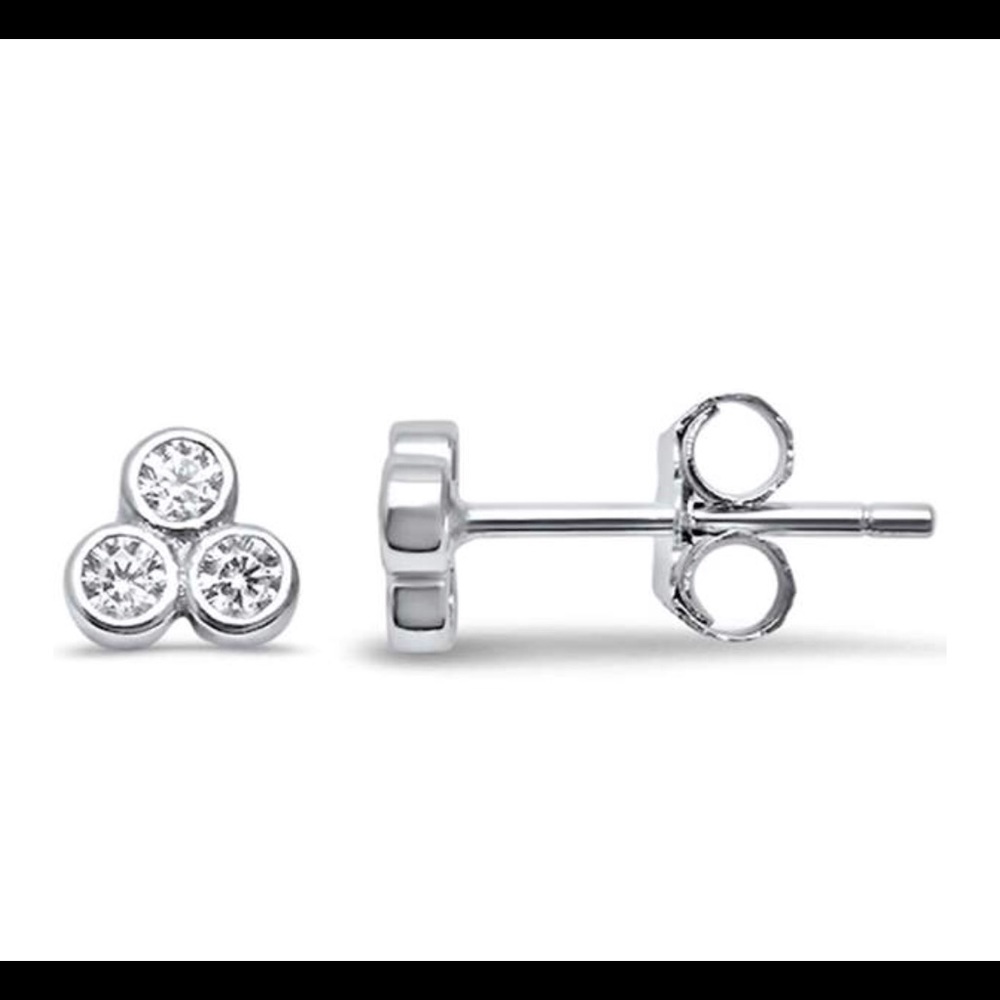 Cute CZ 3 Stone Stud .925 Sterling Silver Earring